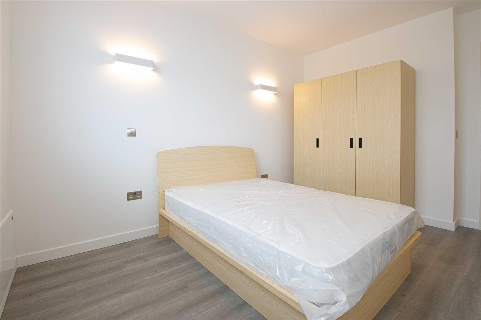 Capital Drive, Linford Wood, Milton Keynes